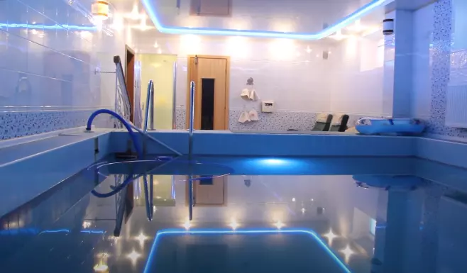 Нижневартовск, Омская, 38, фото 3